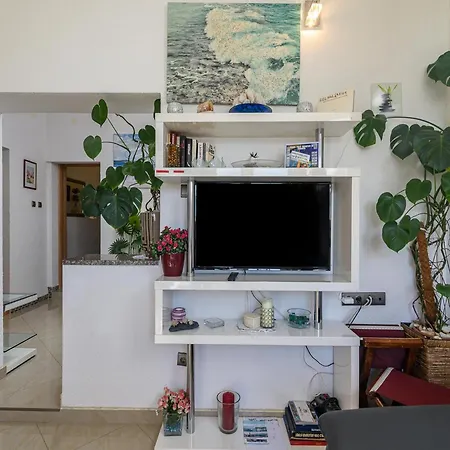 In Arbanija With Bubble Bath شقة